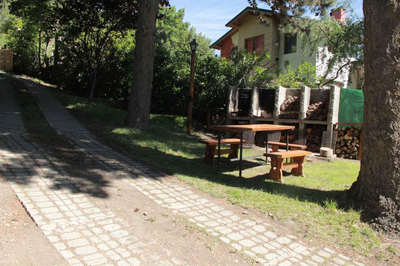 La Ponderosa Apart Hotel San Carlos de Bariloche Eksteriør bilde